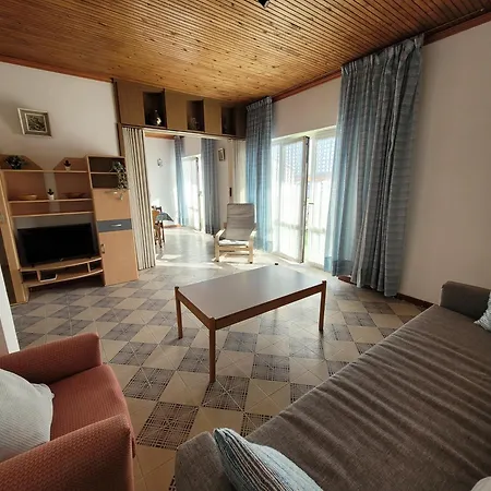 Kaktusa * Pirovac